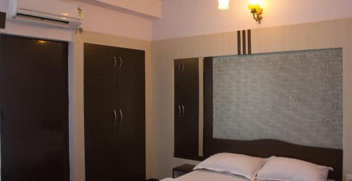 Hotel Holiday Home